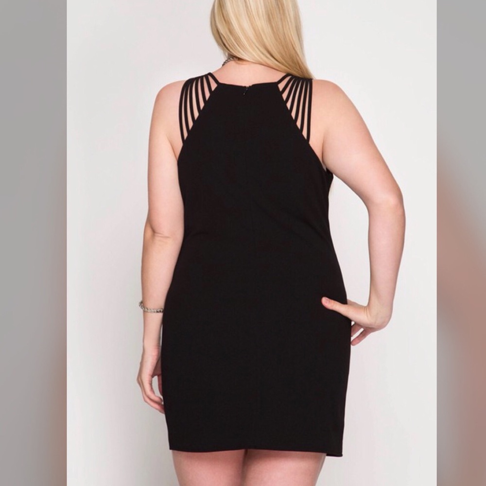 CLOSET CLOSING! Sexy Date Night Dress - Picture 2 of 2